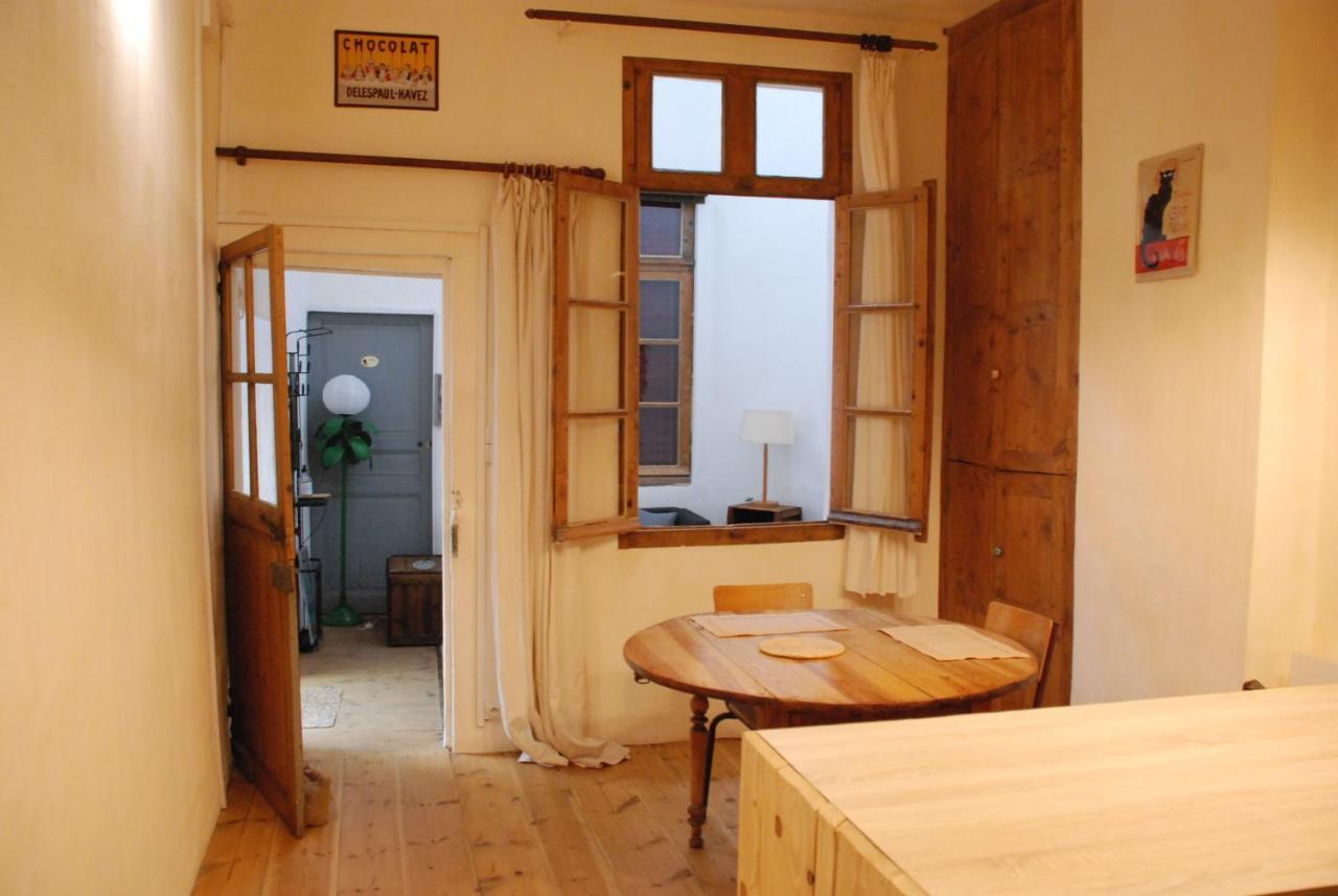 Appartement De Charme Au Coeur D Une Cite Medievale فيلفرانش دو كونفلينت المظهر الخارجي الصورة